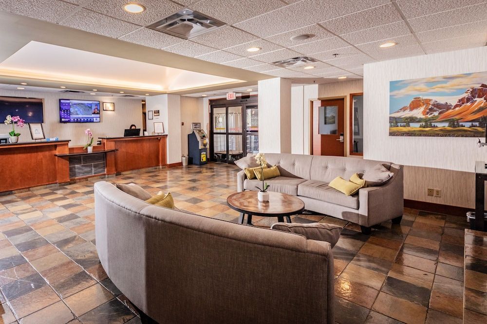 Service Plus Inns and Suites Calgary 2