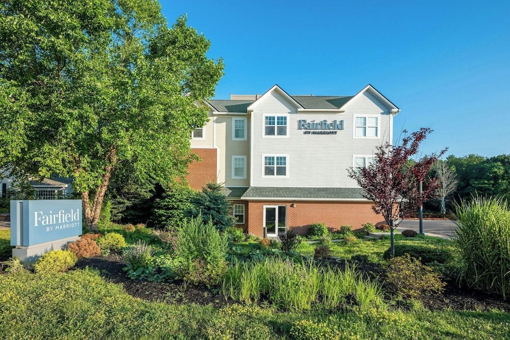 Fairfield Inn and Suites by Marriott Portsmouth Exeter 1