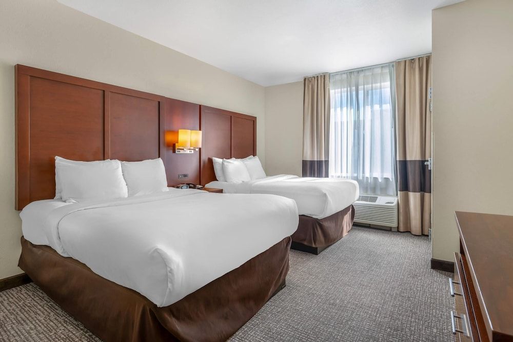 Comfort Suites Woodland - Sacramento Airport 1