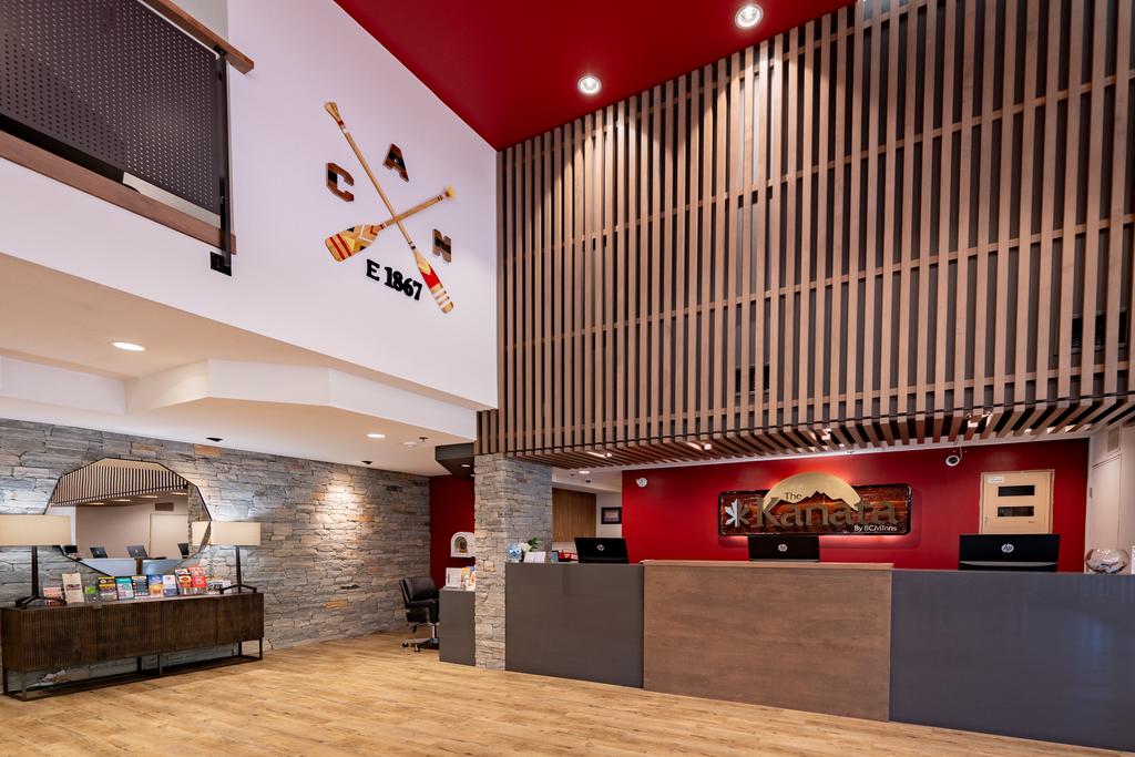 Kanata Kelowna Hotel and Conference Centre 1