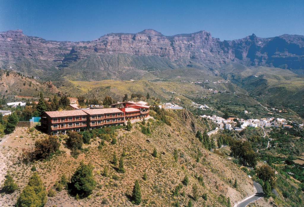 HOTEL LAS TIRAJANAS 2