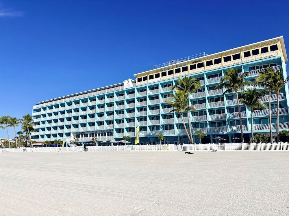 Lani Kai Beachfront Resort 1