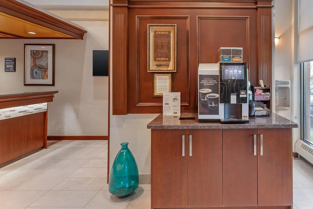 Best Western PLUS The Arden Park Hotel 2