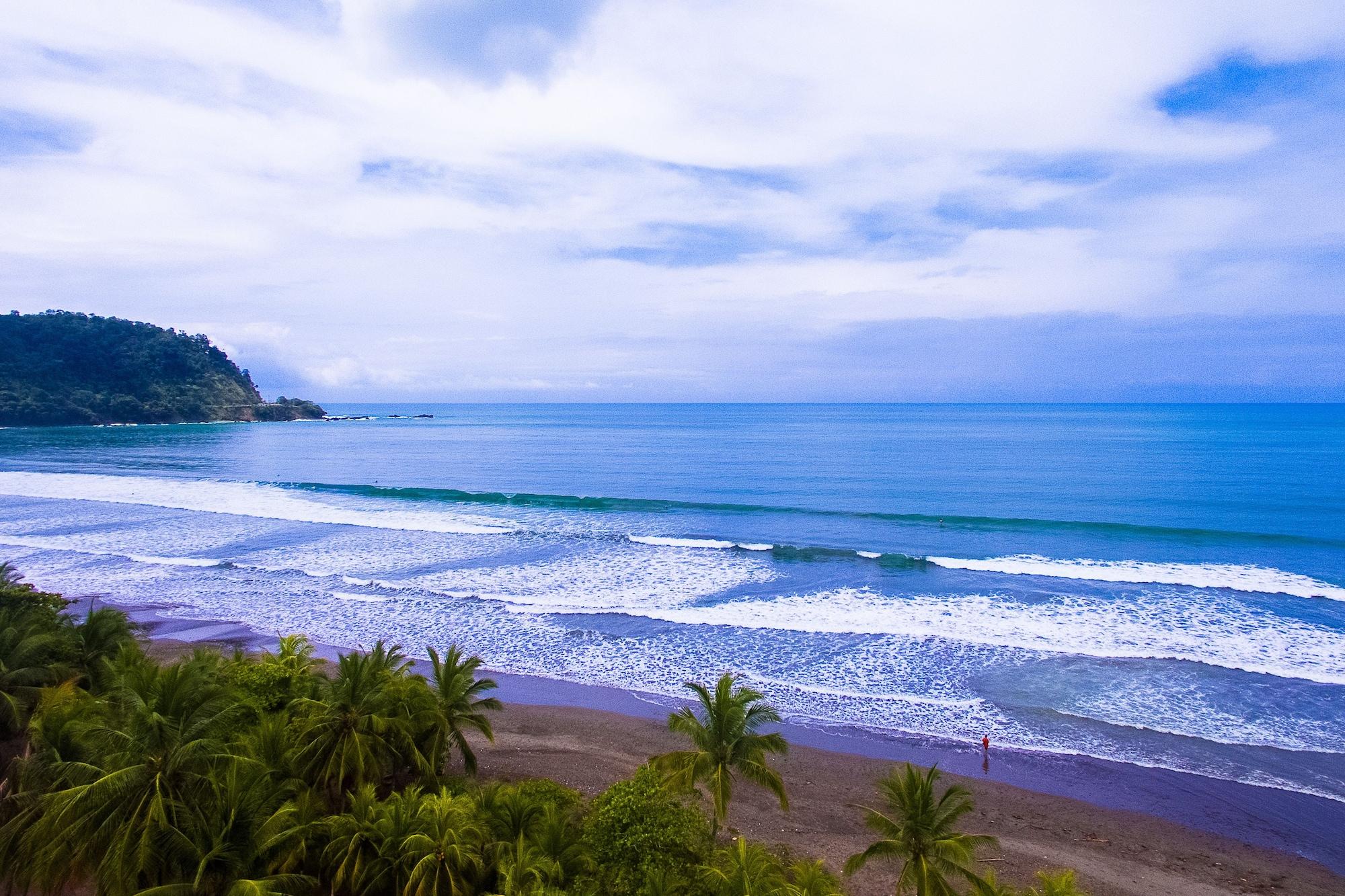 Beach Break Resort & CR Surf Camp 2