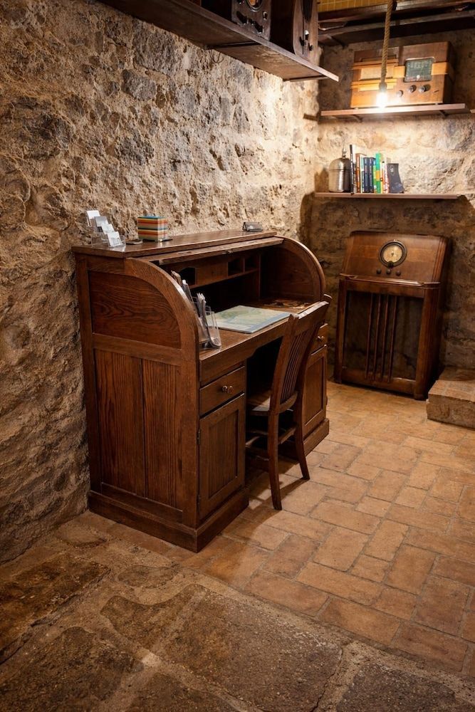 AS Palau dels Alemanys Suites Boutique Monument 2