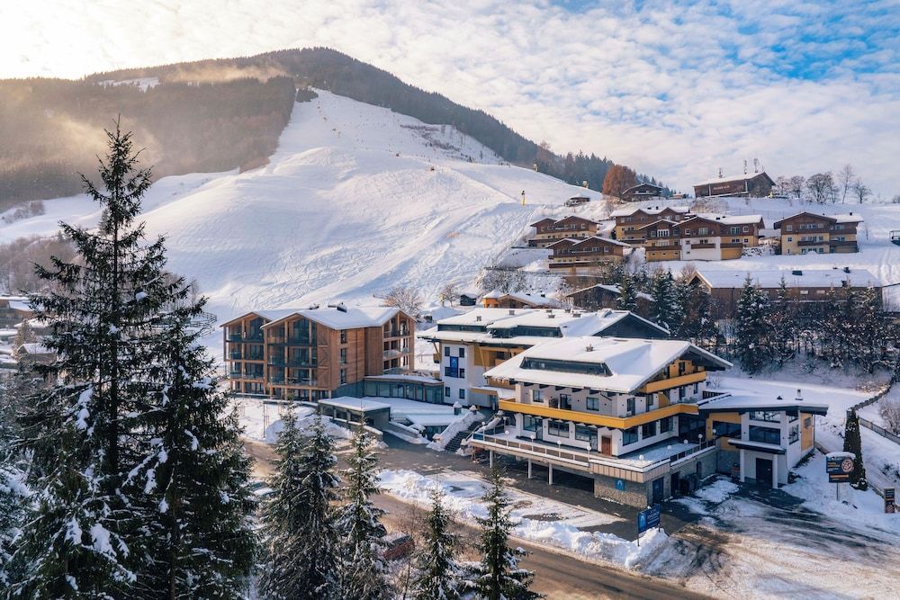 Saalbach Suites by ALPS RESORTS 1
