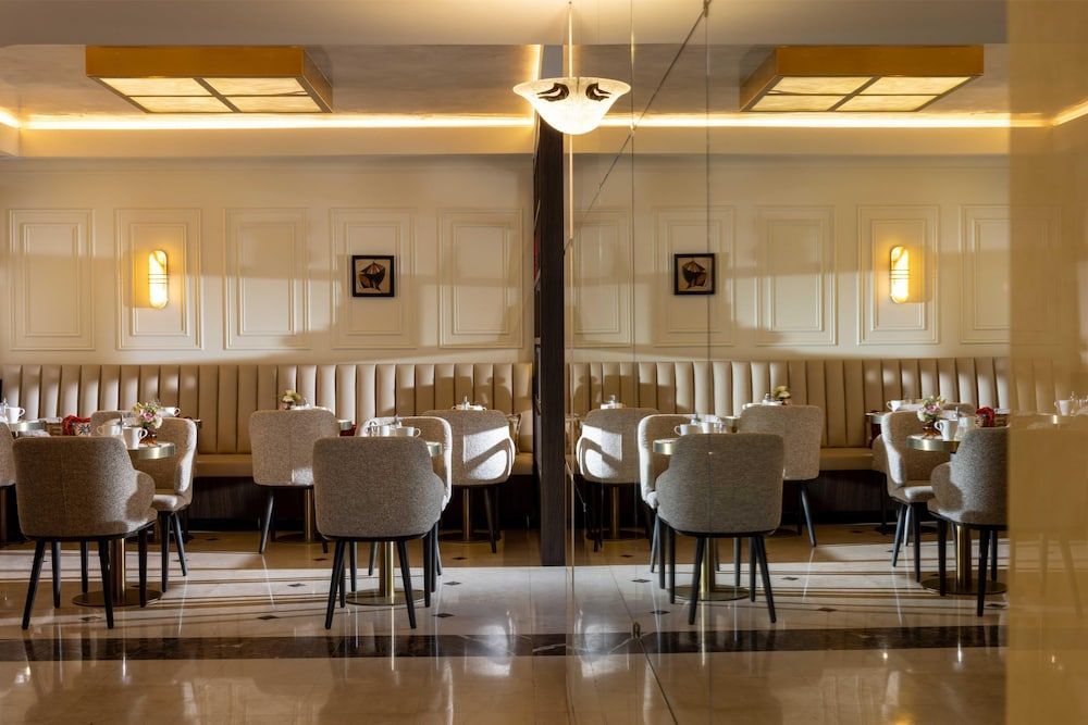 Best Western Au Trocadéro 2