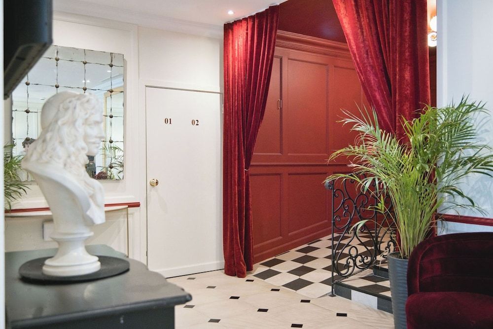 Hôtel des Comédies 2