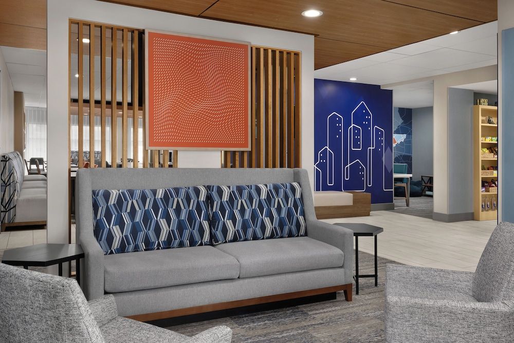 Holiday Inn Express KNOXVILLE-STRAWBERRY PLAINS by IHG 2