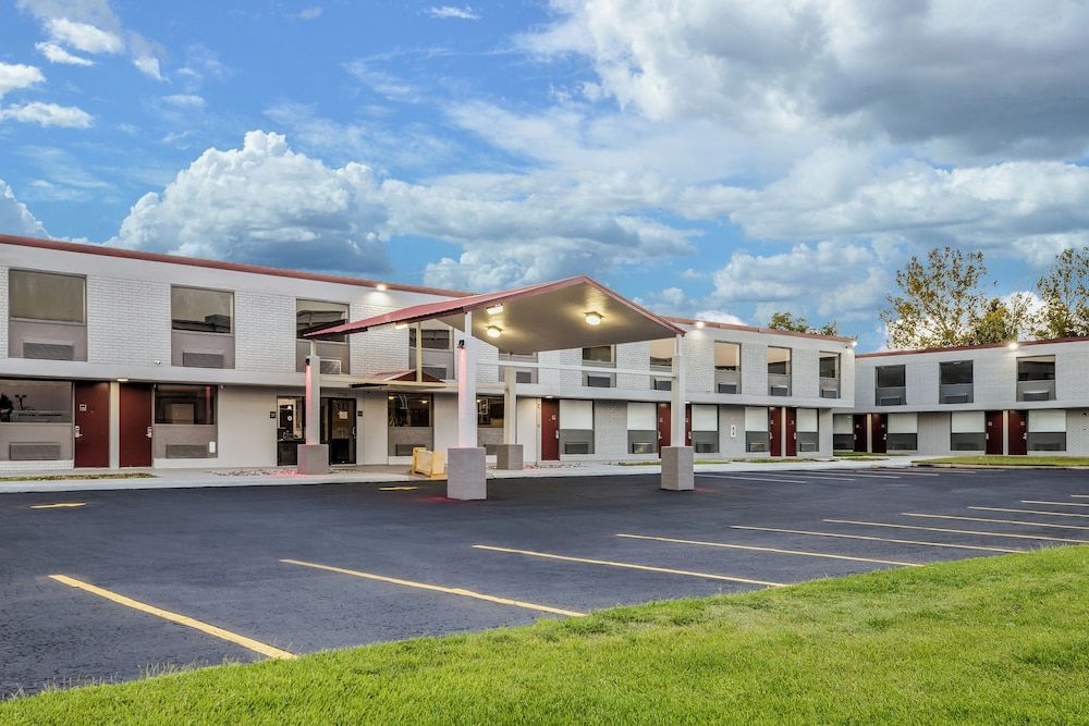 Red Roof Inn Alexandria, LA 1