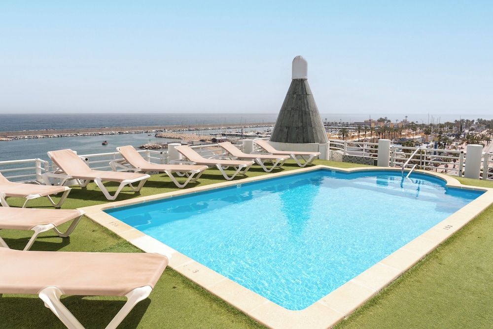 Hotel Villa de Laredo 1