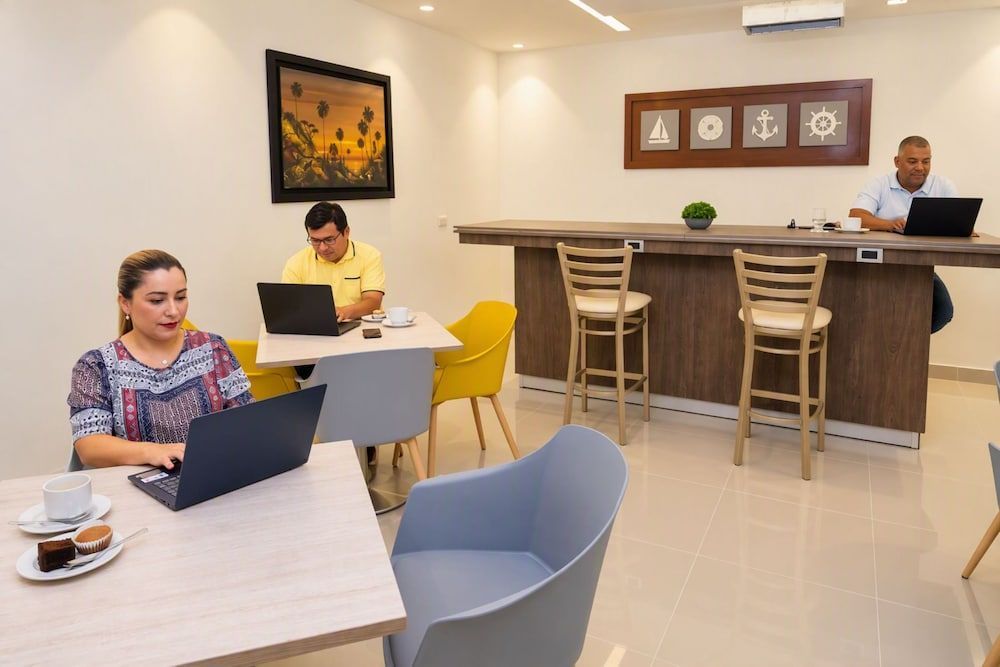 Hotel Portobelo Plaza las Ámericas 2