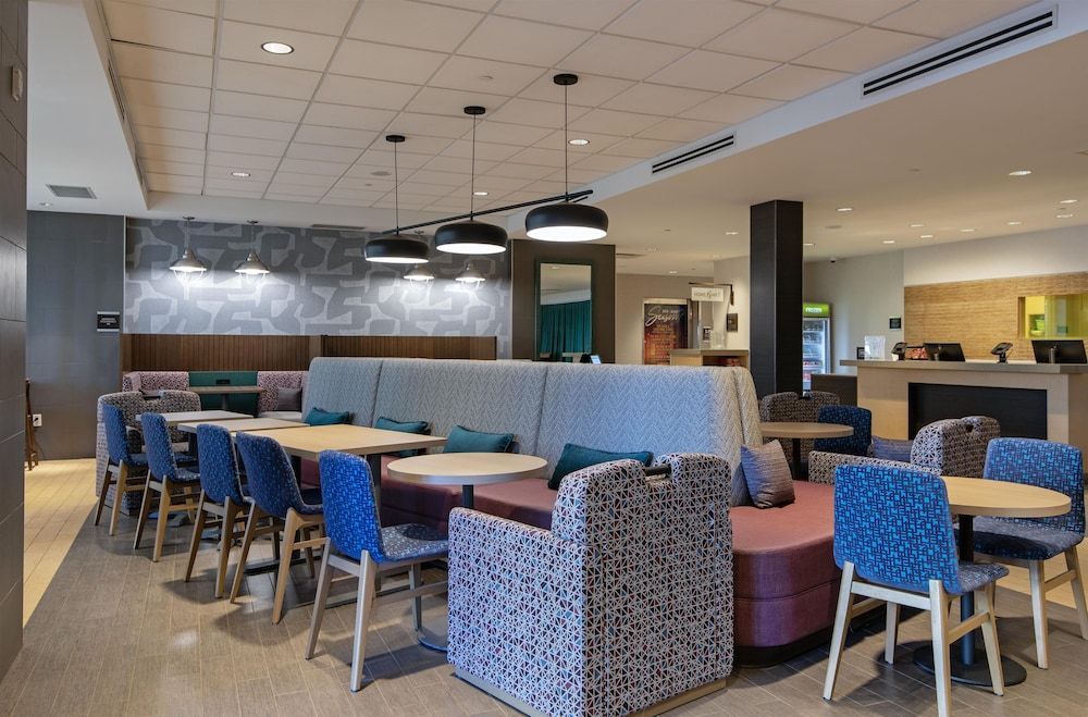 Home2 Suites by Hilton West Edmonton, Alberta, Canada 2