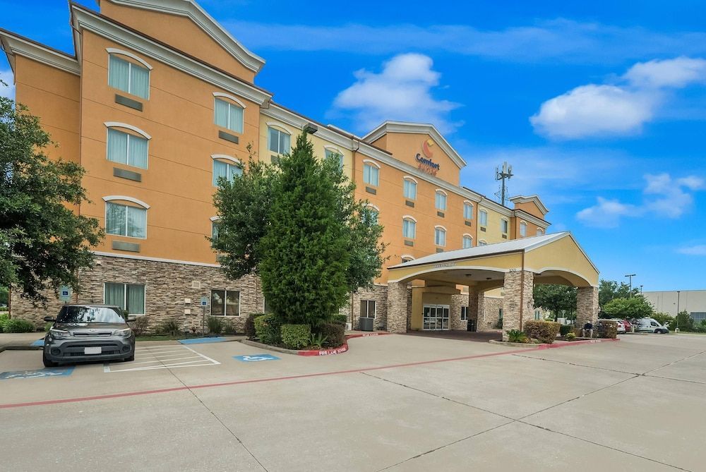 Comfort Suites Plano - Dallas North 1