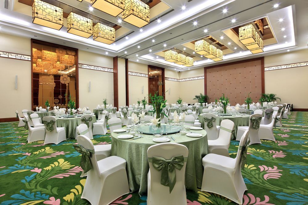 Sanya Luhuitou Guesthouse & Resort 2