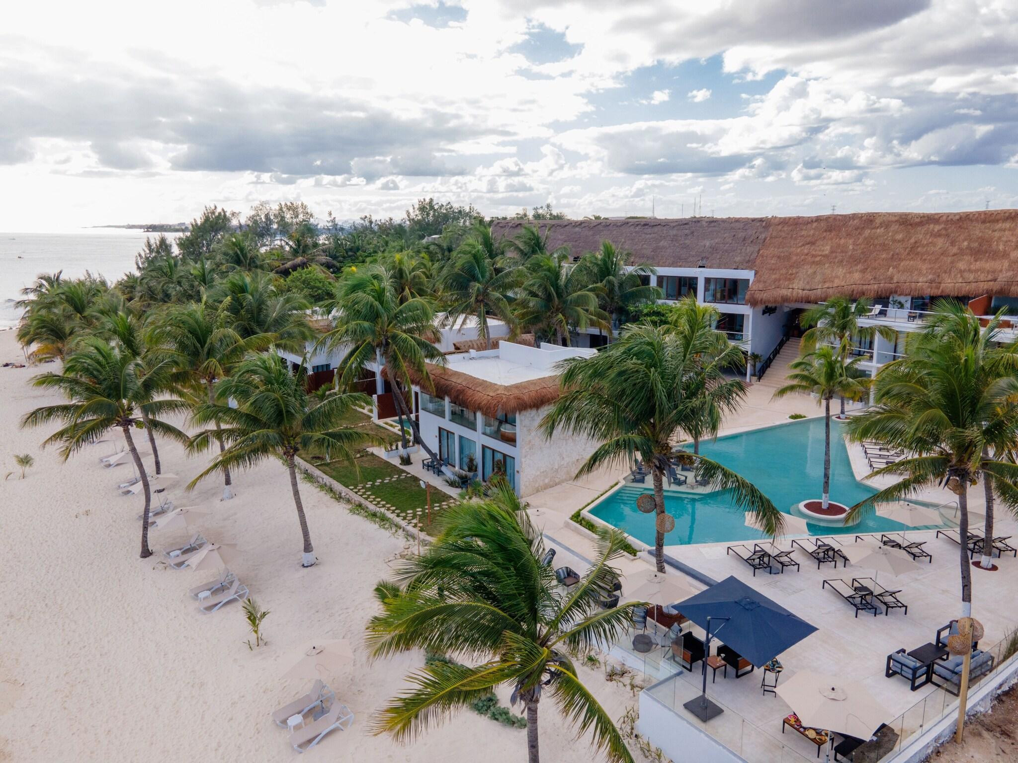 The Beachfront By The Fives 2