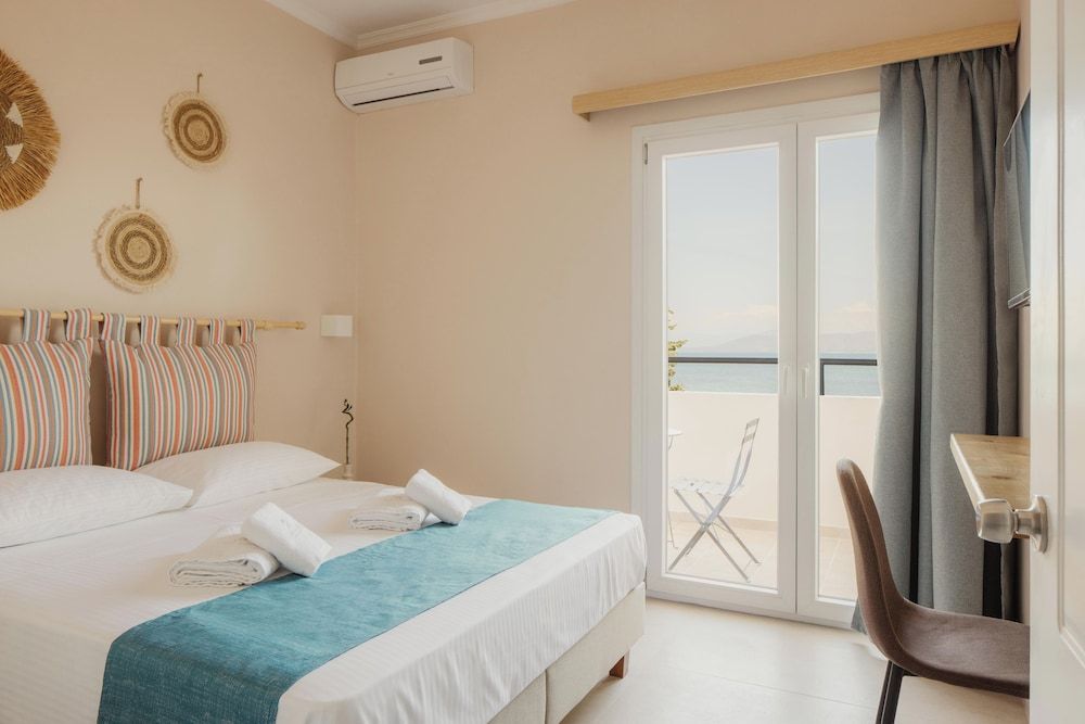 Cavo Notos Beach Hotel 2