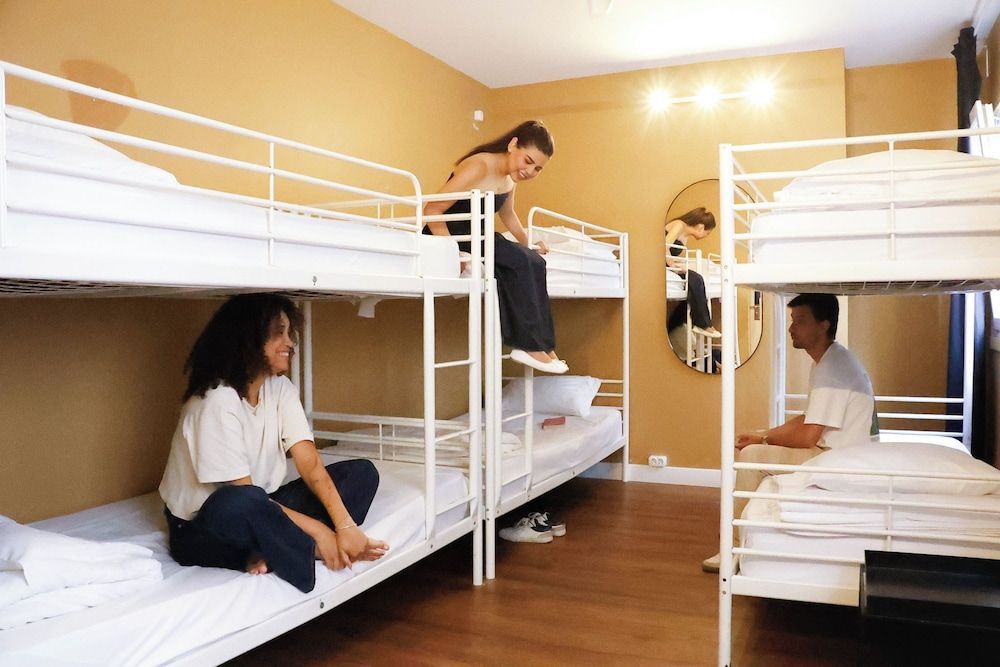 Avenue Hostel & Suites 1