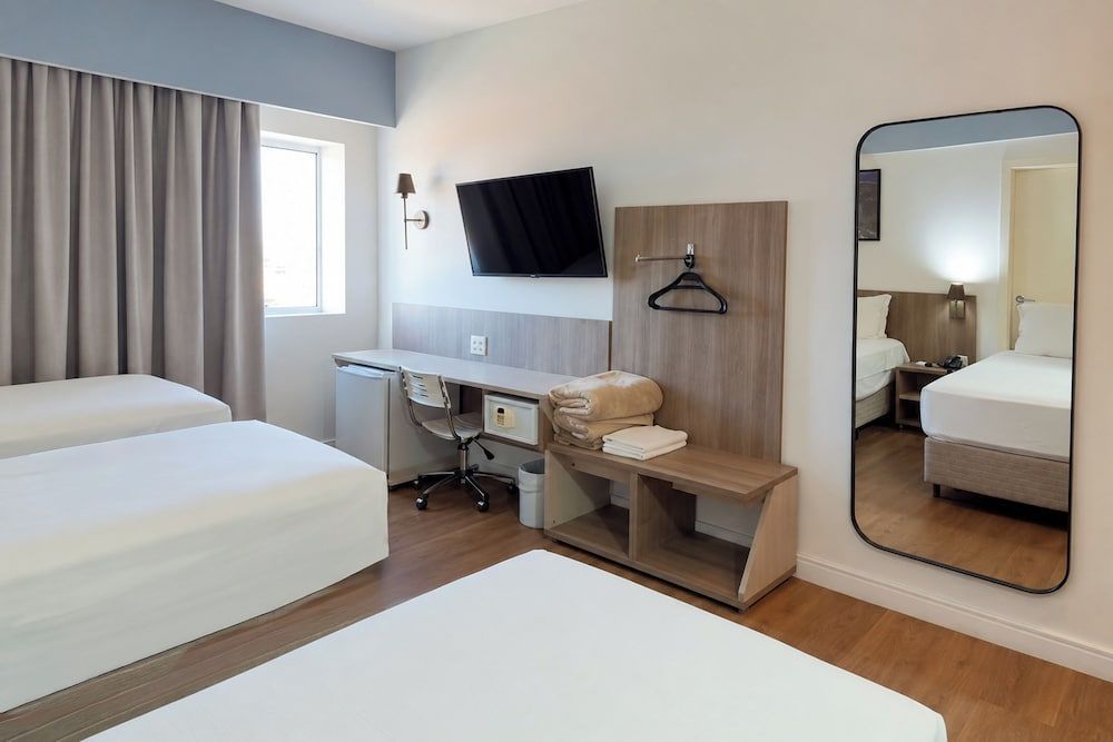 Slim Hotel Cuiabá Aeroporto 1