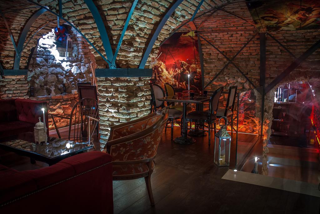 Casa Albert Boutique & Restaurant 2