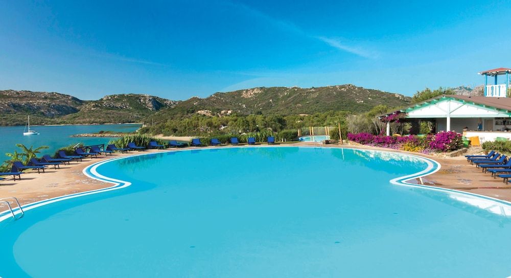 Park Hotel Cala di Lepre and Spa 1