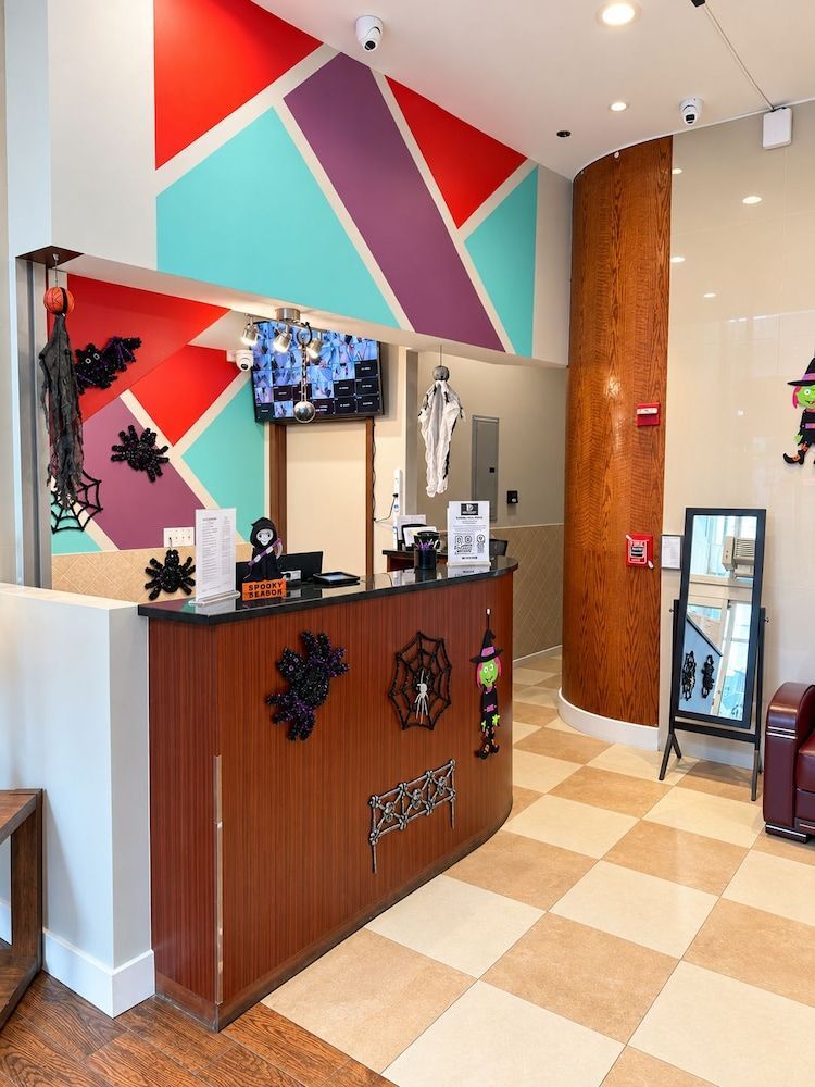 Dynasty Hotel and Suites New York LaGuardia Hotel 1