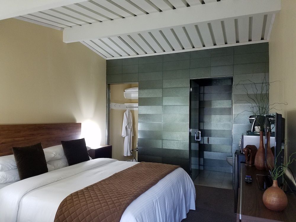 Palo Alto Lodge 2