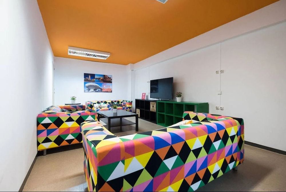 Arc House Barcelona 1