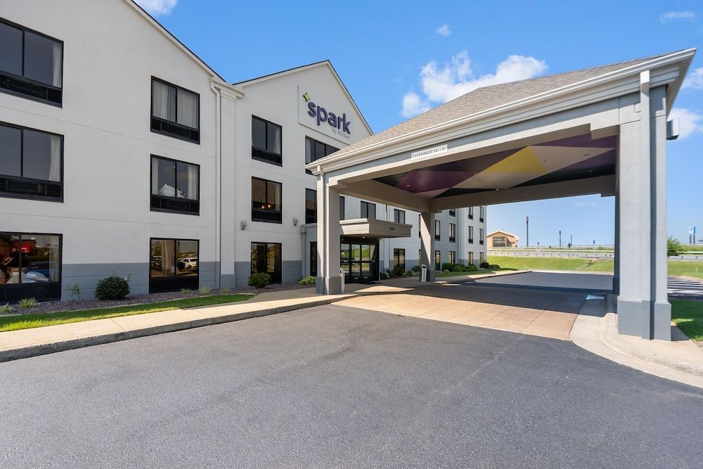 Spark by Hilton Paducah 1