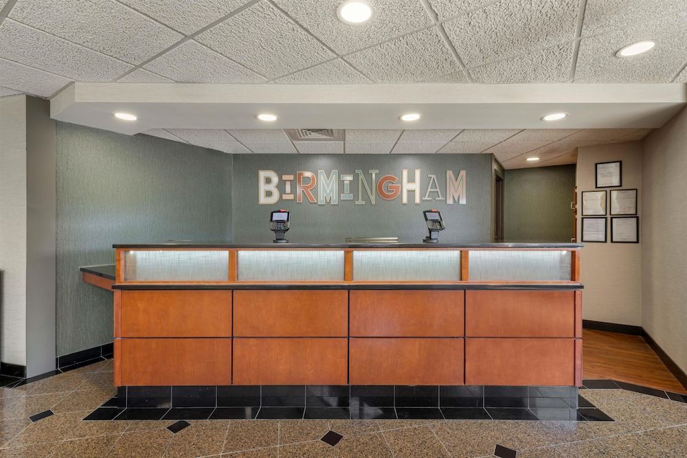 Drury Inn & Suites Birmingham Grandview 2