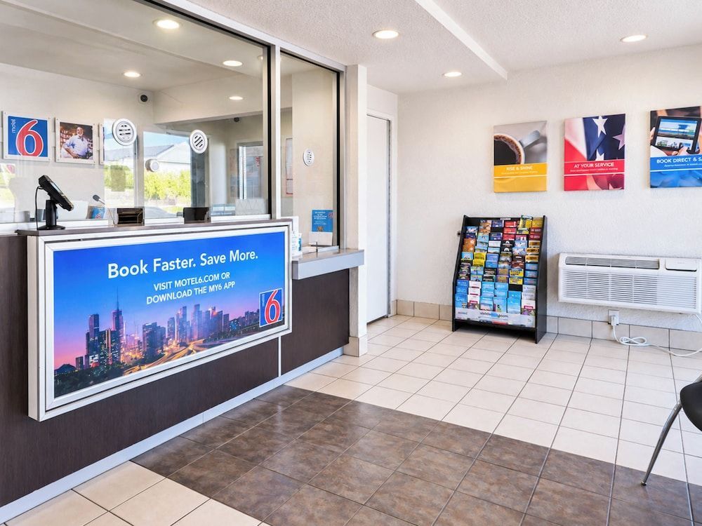 Motel 6 Rowland Heights, CA - Los Angeles - Pomona 2