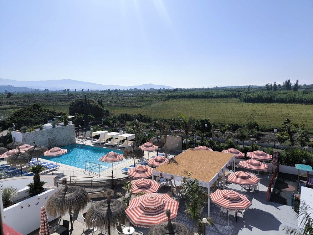 Hotel Avenida Tropical by Bossh! Hotels 1