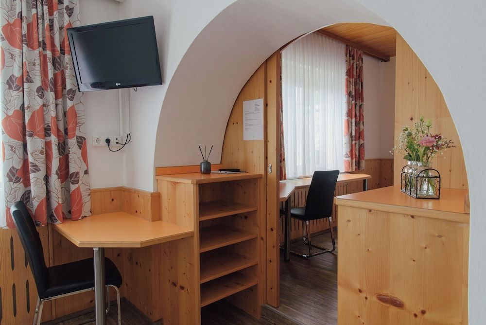 Hotel Drei Kreuz 1