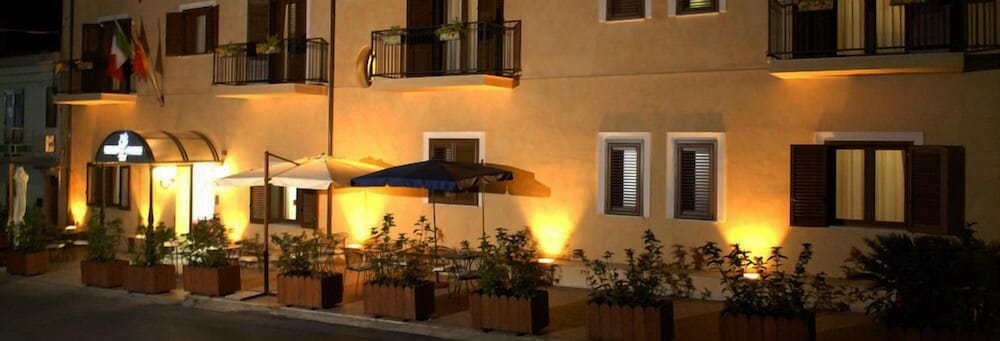 Hotel Paradiso Delle Madonie 1