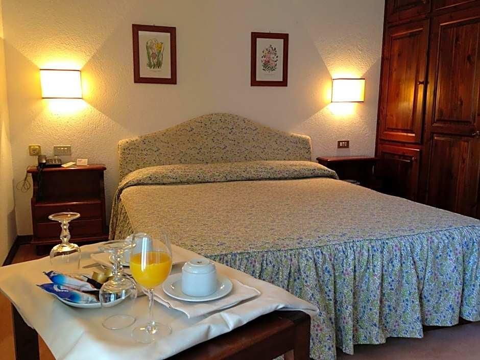 Hotel Triolet 2