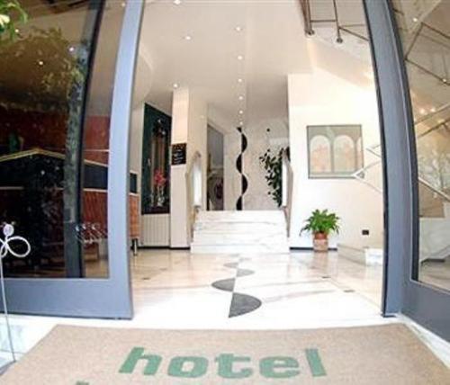 Hotel Boston 1
