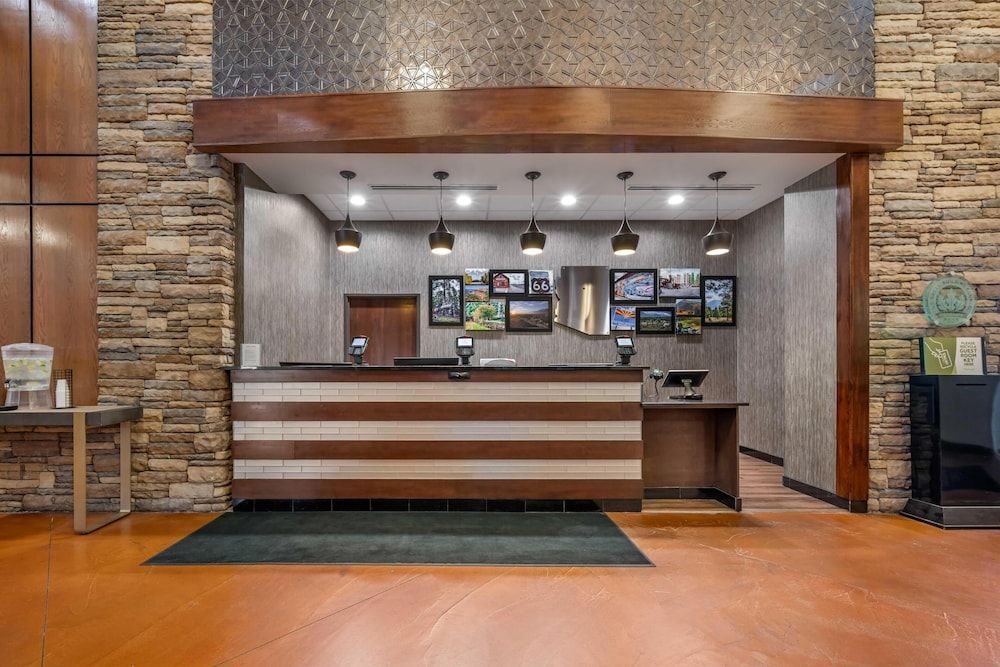 Drury Plaza Hotel Flagstaff 2