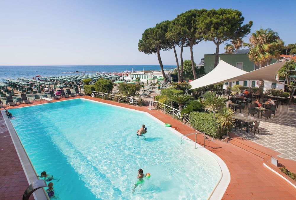 Hotel Gabriella 1