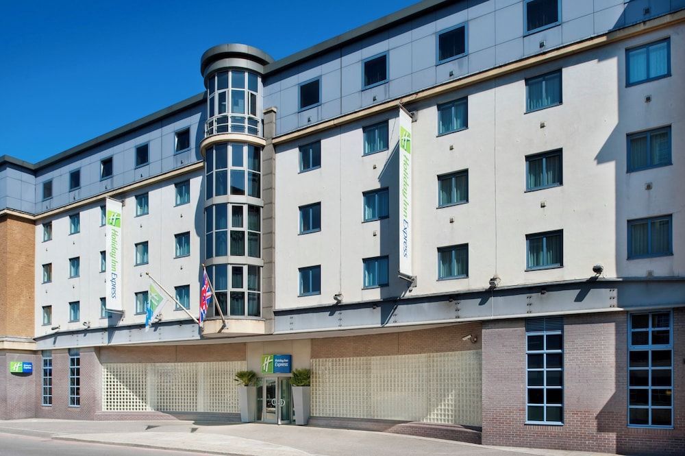Holiday Inn Express LONDON - CITY by IHG 1