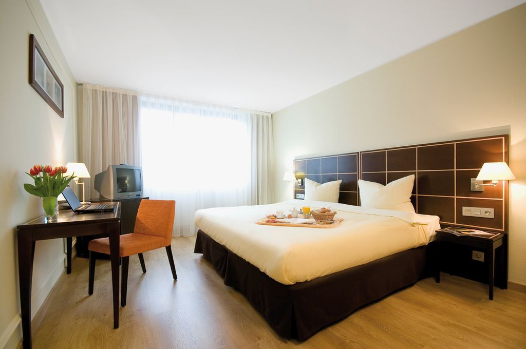 HOTEL REGENT 2