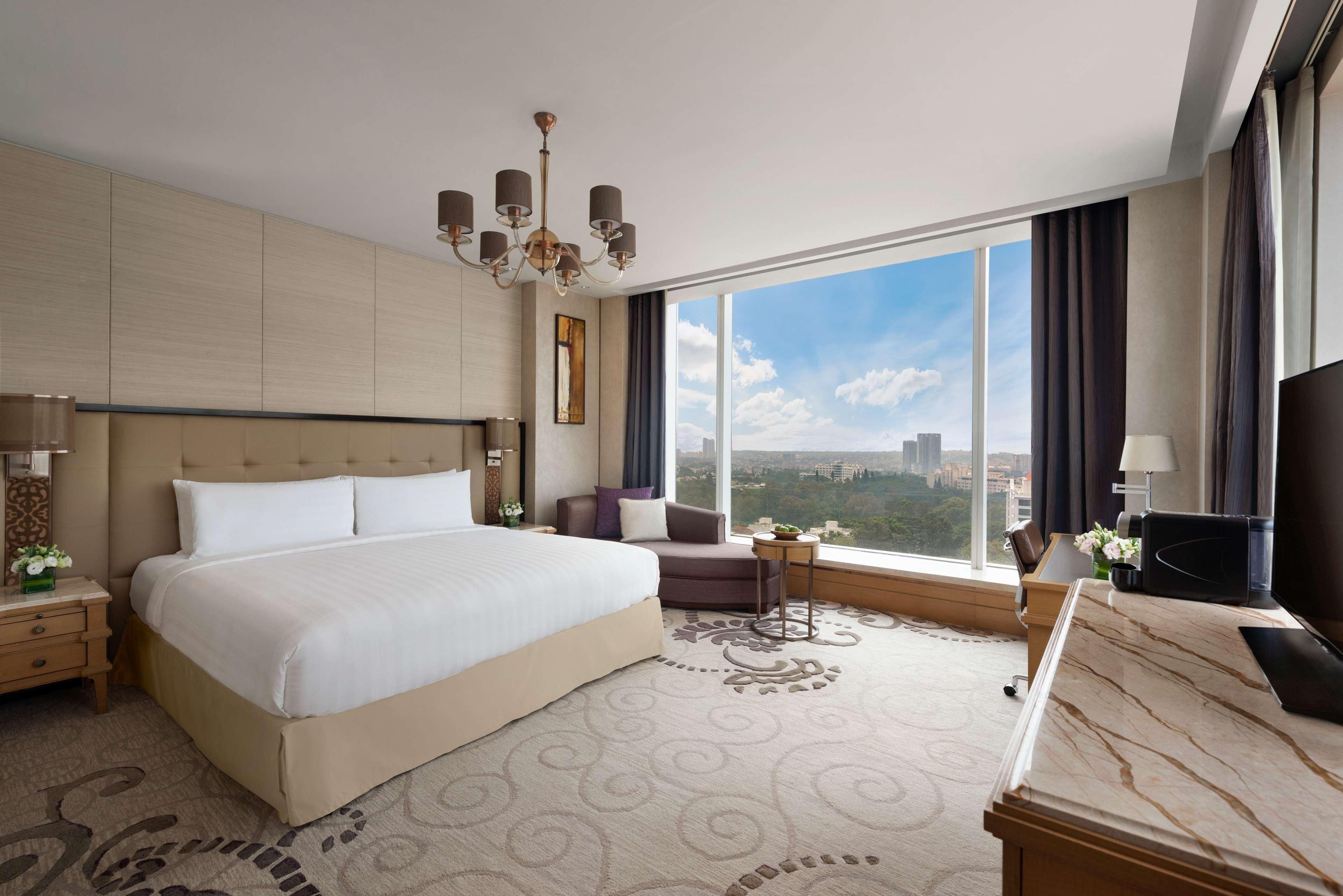 Shangri-La Bengaluru 1