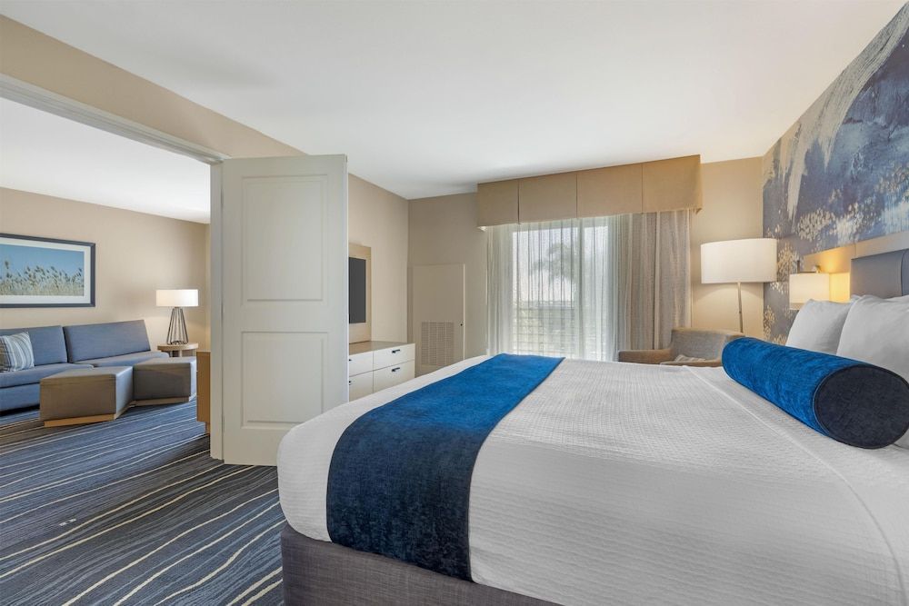 Best Western Plus Marina Gateway Hotel 1