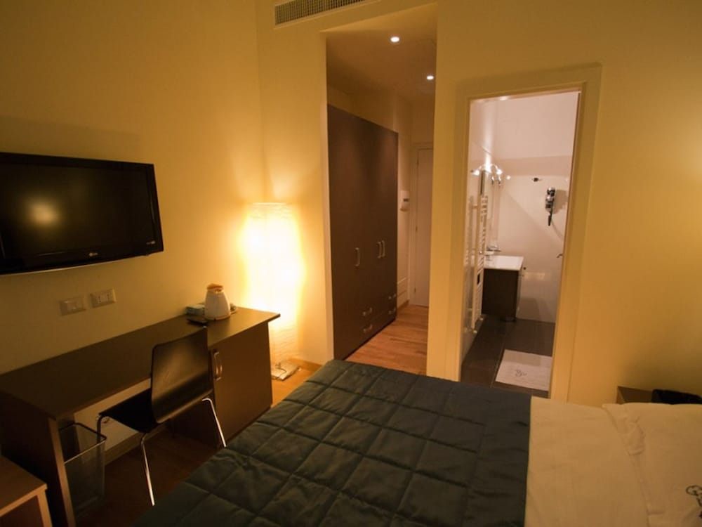 Rome Armony Suites 1