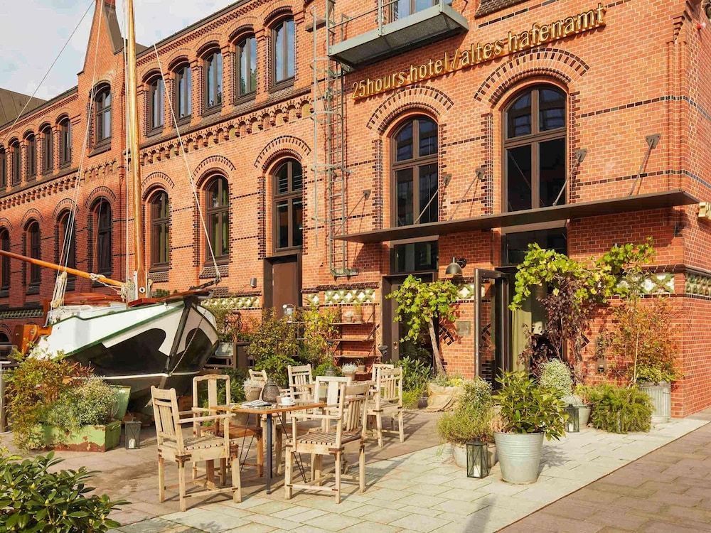 25hours Hotel Altes Hafenamt 1