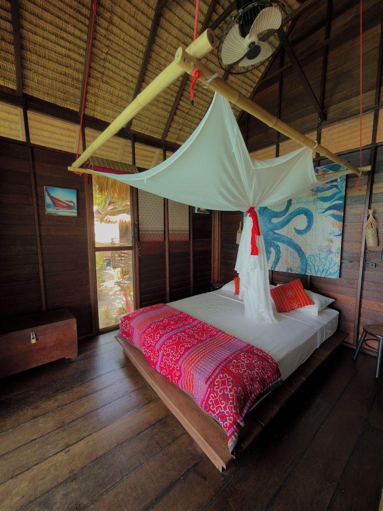 Castaway Resort Koh Lipe 1