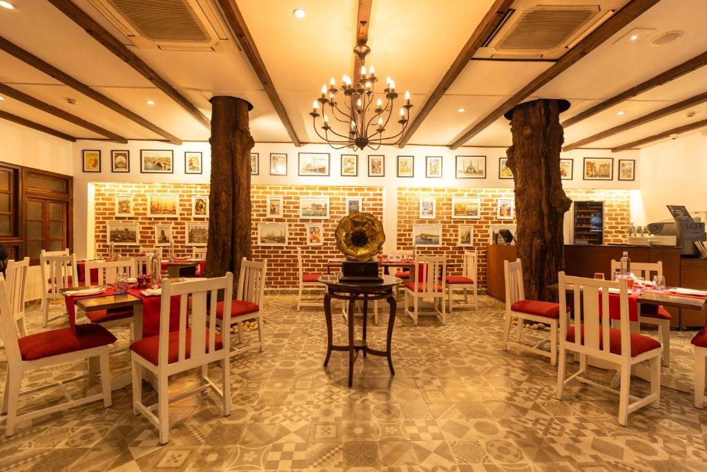 Saraca Hotel Lucknow 2