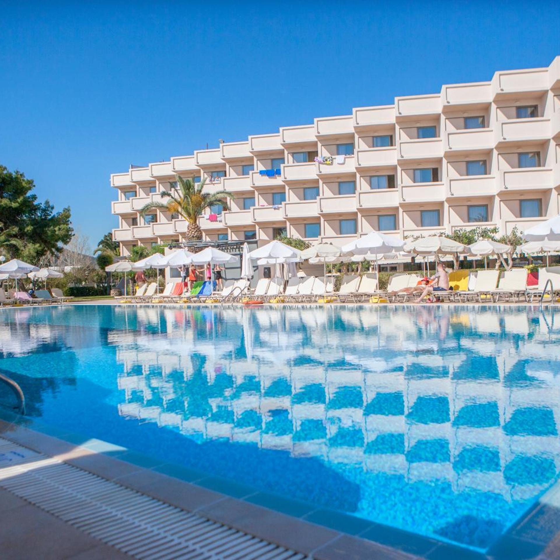 IALYSSOS BAY HOTEL 1