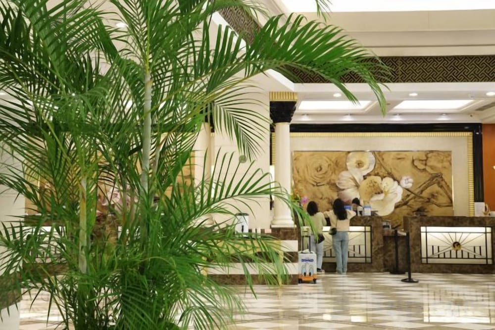 Grand Hotel Nanjing 2