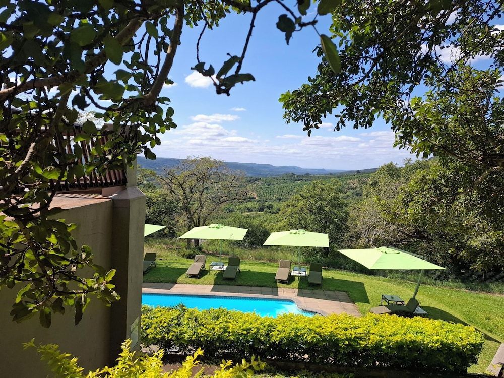 Chestnut Country Lodge 1
