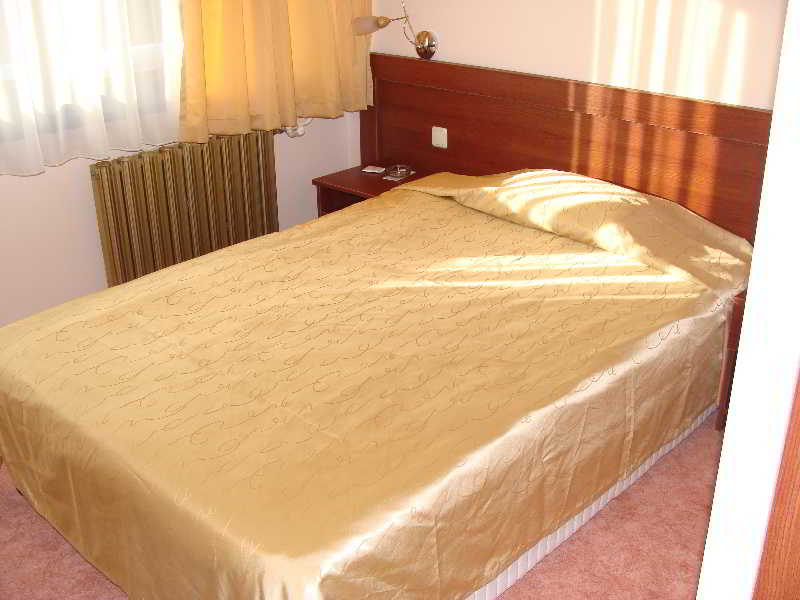 Park Hotel Ela 1
